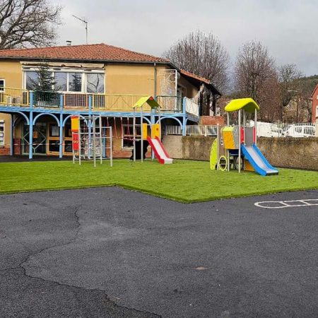 Créateur d'aire de jeux pour des écoles en France