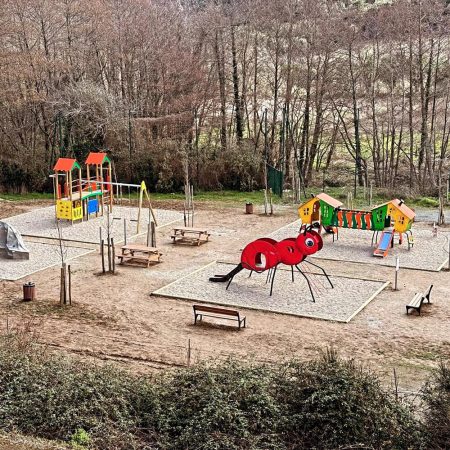 Serrano Entreprise conçoit des aires de jeux pour enfant de A à Z en France